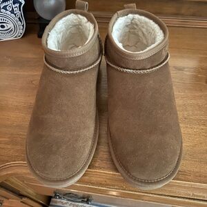 Dream Pairs Tan Sole Boots
